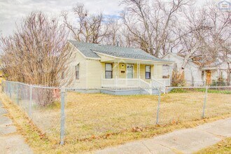 815 SW H Ave in Lawton, OK - Building Photo - Building Photo