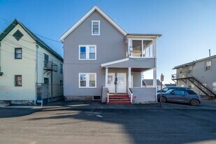 25 Salem St in Nashua, NH - Building Photo