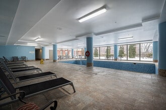 2700 Rue Rufus-Rockhead in Montréal, QC - Building Photo - Building Photo