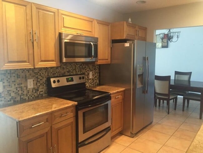 4135 Bay Laurel Way in Boca Raton, FL - Building Photo - Building Photo