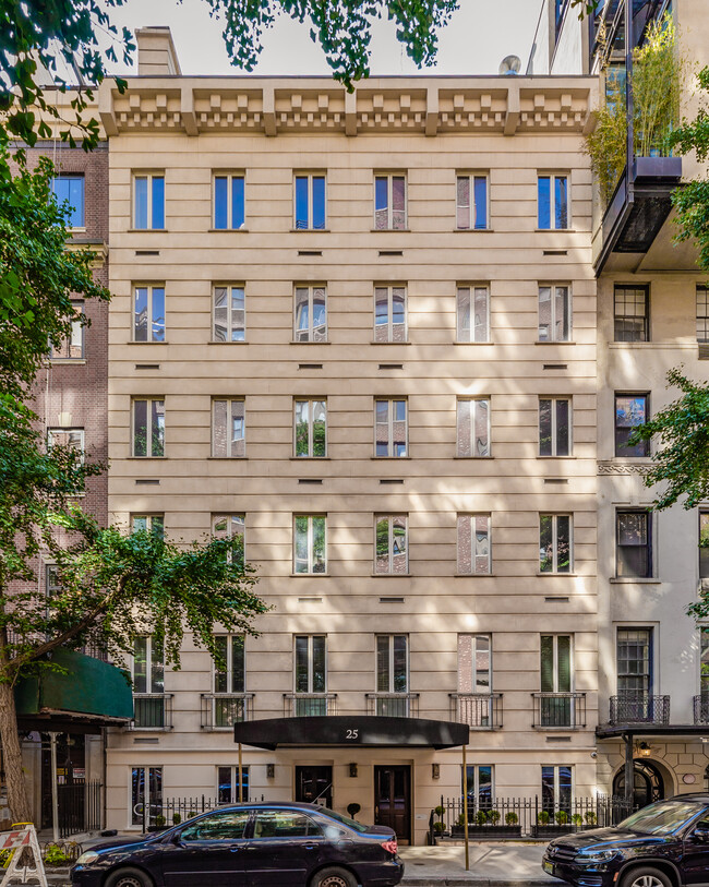 25 Beekman Pl in New York, NY - Foto de edificio - Building Photo