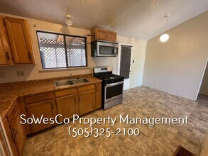 314 Kittell Loop in Bloomfield, NM - Building Photo - Building Photo