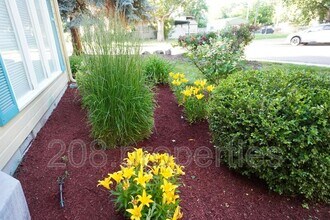 1394 E Holly St in Boise, ID - Building Photo - Building Photo