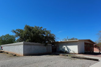 2230-2248 E Prince Rd in Tucson, AZ - Building Photo - Building Photo