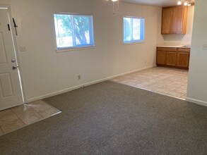 13518 Airline Hwy in Paicines, CA - Building Photo - Building Photo