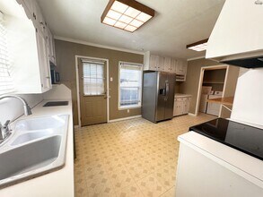 3200 Glenwood Ave in Wichita Falls, TX - Building Photo - Building Photo
