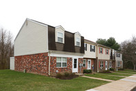 The Springs Townhomes in Parkville, MD - Building Photo - Building Photo