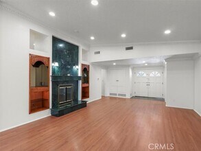 8501 Enfield Ave in Northridge, CA - Building Photo - Building Photo