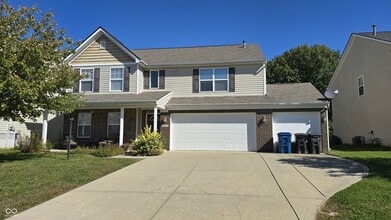 7952 Bombay Ln in Indianapolis, IN - Building Photo - Building Photo