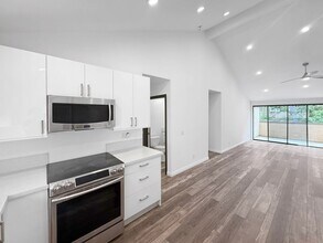 6186 Agee St in San Diego, CA - Building Photo - Building Photo