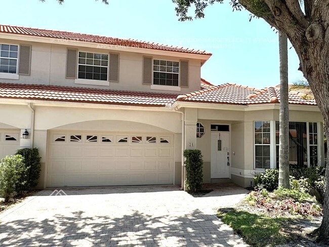 property at 28 Porta Vista Cir