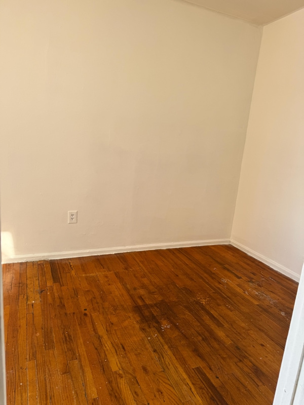 212 Central Ave in Orange, NJ - Foto de edificio - Building Photo