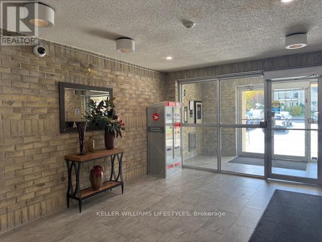 731 Deveron Crescent in London, ON - Building Photo - Building Photo