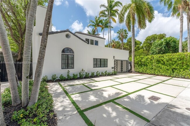 property at 1826 Fairhaven Pl