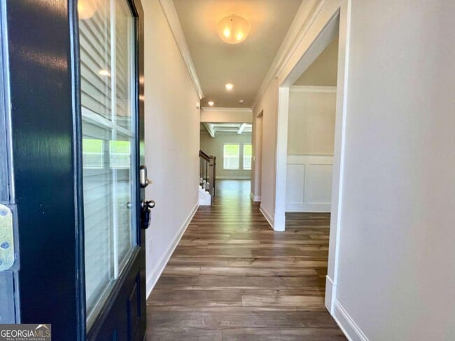 property at 1612 Dover Creek Ln