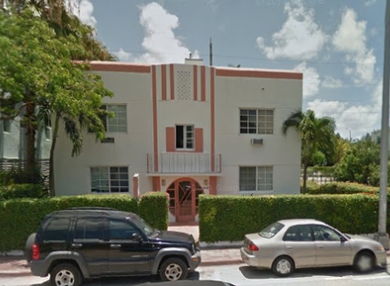 8035 Harding Ave in Miami Beach, FL - Building Photo