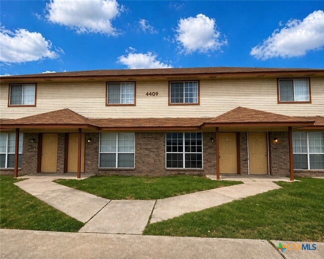 property at 4409 Jeff Scott Dr
