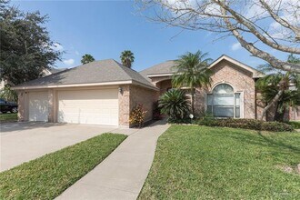 33-25 1/2 E St in Mission, TX - Building Photo - Building Photo