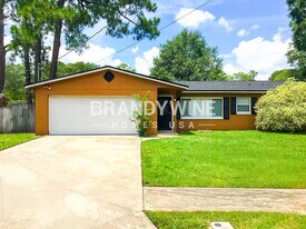 5906 Marty Ct in Jacksonville, FL - Building Photo