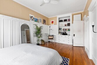 378 Riverway, Unit 8 in Boston, MA - Foto de edificio - Building Photo