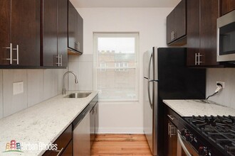 3360 W Montrose Ave in Chicago, IL - Building Photo - Building Photo