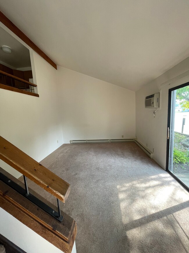 Allen Street Apartments in Walworth, WI - Building Photo - Building Photo