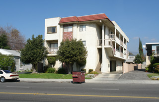 611 E Chevy Chase Apartments