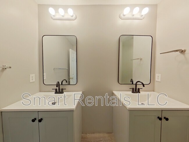 3914 Shenandoah Ave in St. Louis, MO - Building Photo - Building Photo