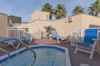 Westwood Kelton Towers in Los Angeles, CA - Building Photo - Building Photo