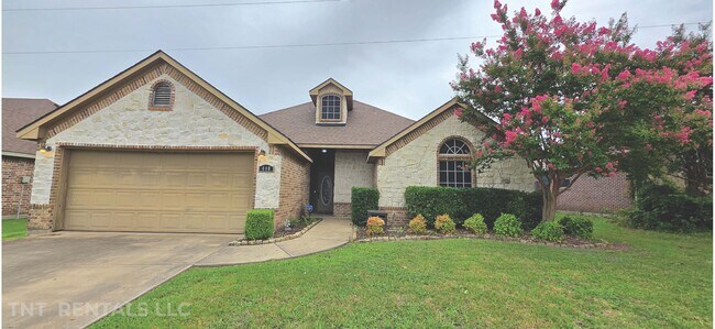408 Autumn Trail in Royse City, TX - Building Photo - Building Photo