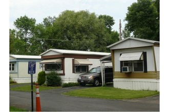 10 Cayuga Blvd in Depew, NY - Building Photo - Building Photo