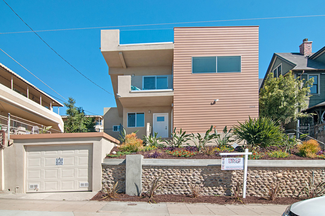 2143 2nd Ave in San Diego, CA - Building Photo