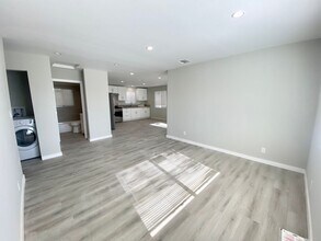 748 Hawthorne Pl in Pomona, CA - Building Photo - Building Photo