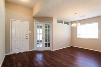 28906 Loddington St in Spring, TX - Building Photo - Building Photo