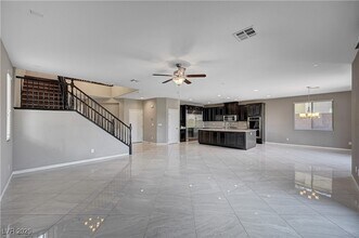 12331 Old Muirfield St, Unit Apt. G in Las Vegas, NV - Building Photo - Building Photo