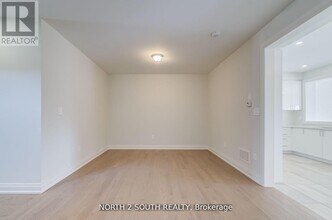 34 Virro Ct in Vaughan, ON - Building Photo - Building Photo