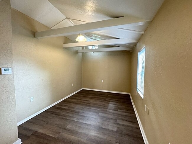 115 9th Ave in Nederland, TX - Building Photo - Building Photo