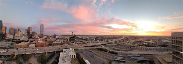 2200 Victory Ave in Dallas, TX - Building Photo