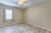 8020 Bendell Dr photo'