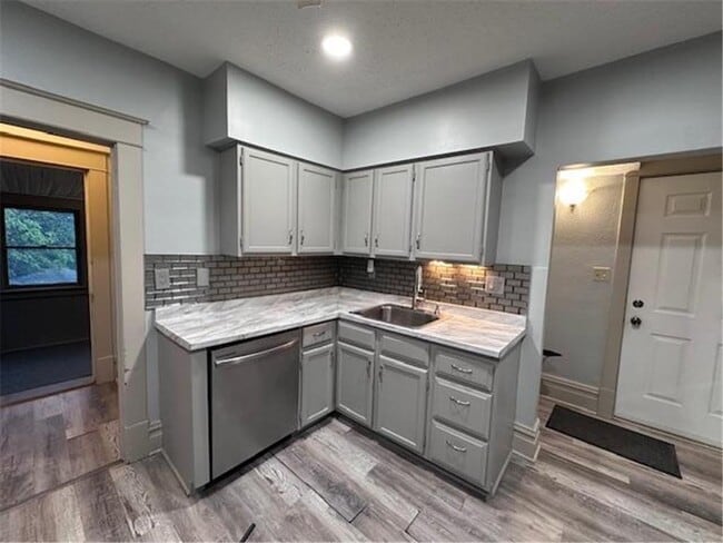 734 Sims Ave in St. Paul, MN - Building Photo - Building Photo