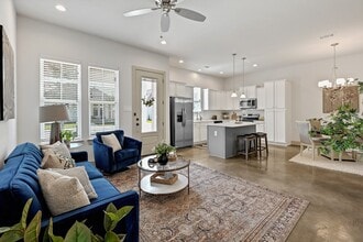 33455 Buckshot Ln in Magnolia, TX - Building Photo - Building Photo