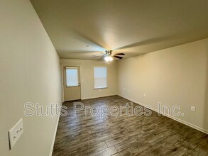 201 Gin Ct in Muscle Shoals, AL - Building Photo - Building Photo