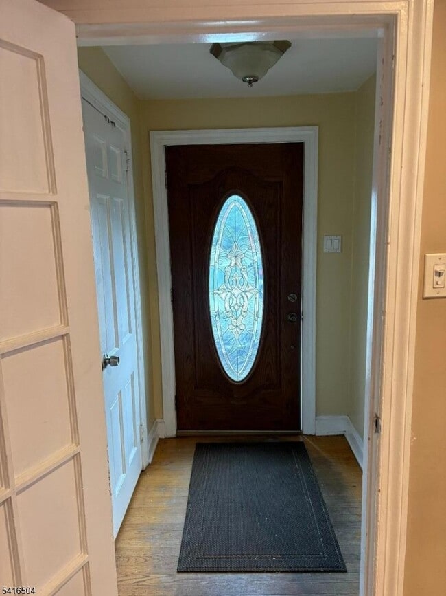 property at 521 Pleasant Valley Way