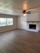 2602 Block Dr in Tallahassee, FL - Building Photo
