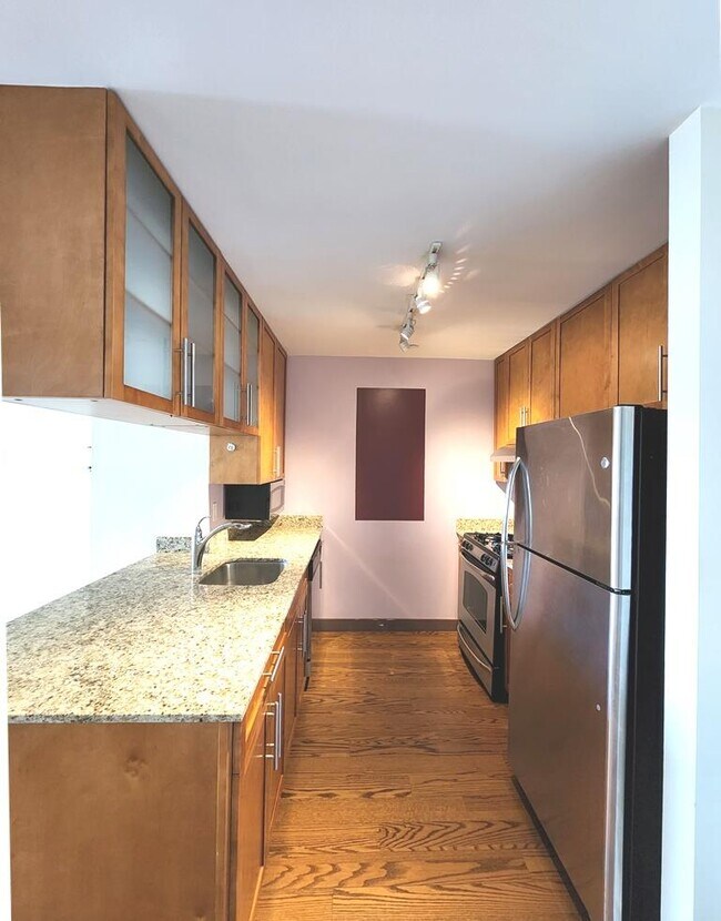 40- 22 College Point Blvd in Queens, NY - Building Photo - Building Photo