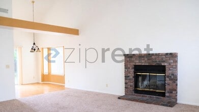 9588 N Boyd Ave in Fresno, CA - Building Photo - Building Photo