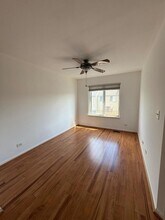 623 Lincoln Station Dr, Unit 19-104 in Oswego, IL - Building Photo - Building Photo