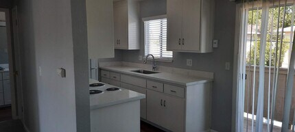 180 San Tomas Aquino Rd in Campbell, CA - Building Photo - Building Photo
