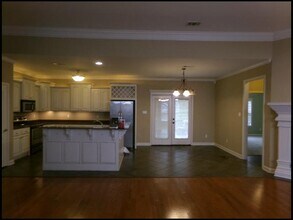 2025 Glenn Arbor Ct, Unit 20-207 in Sherwood, AR - Foto de edificio - Building Photo