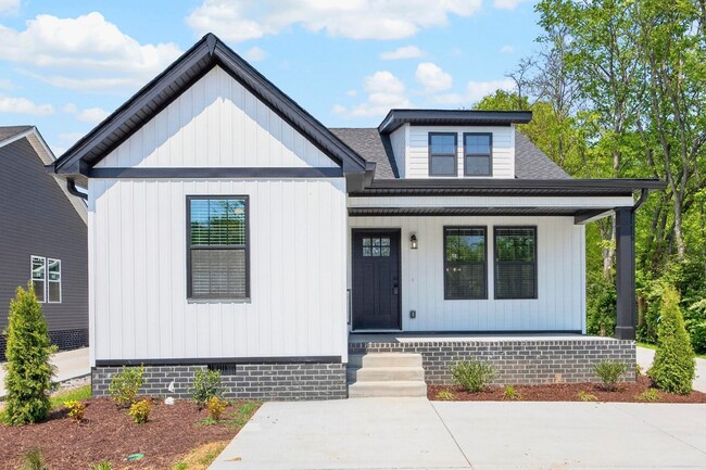 property at 206 Ross Ave